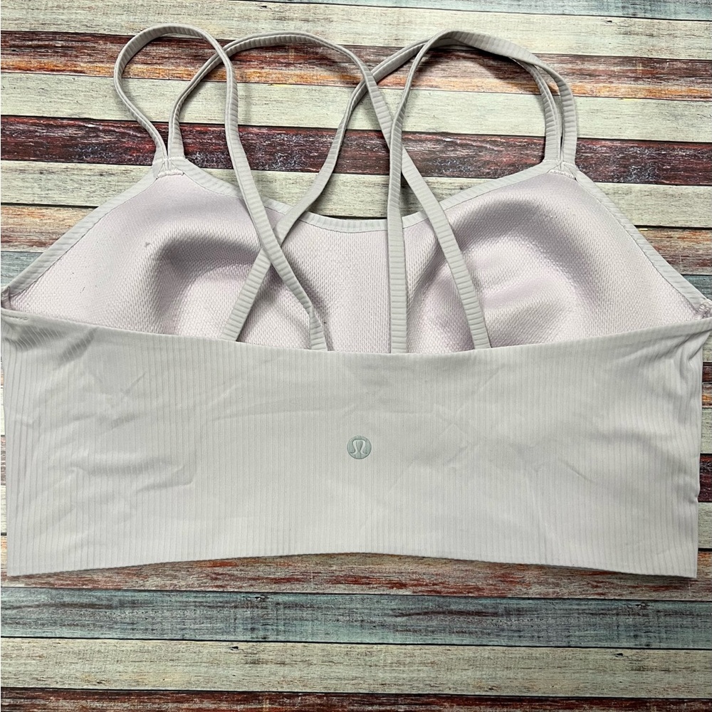 Lululemon ribbed Light Pink Like a Cloud Sports Bra C/D